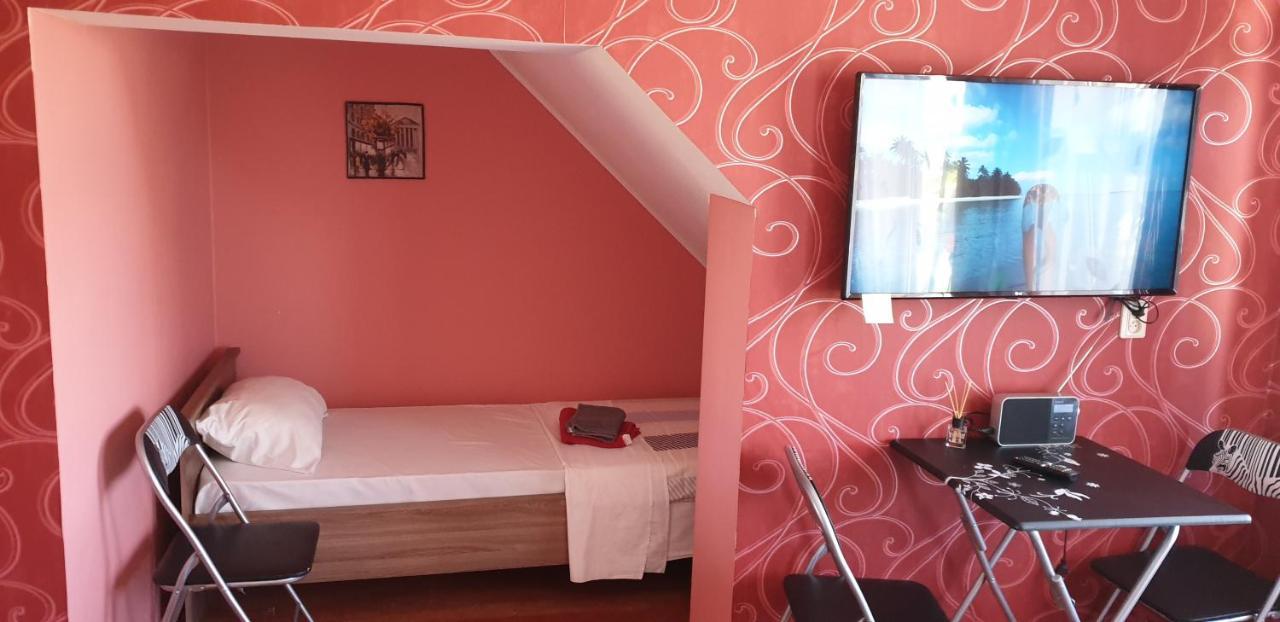 Martin Guest House Вентспилс Экстерьер фото