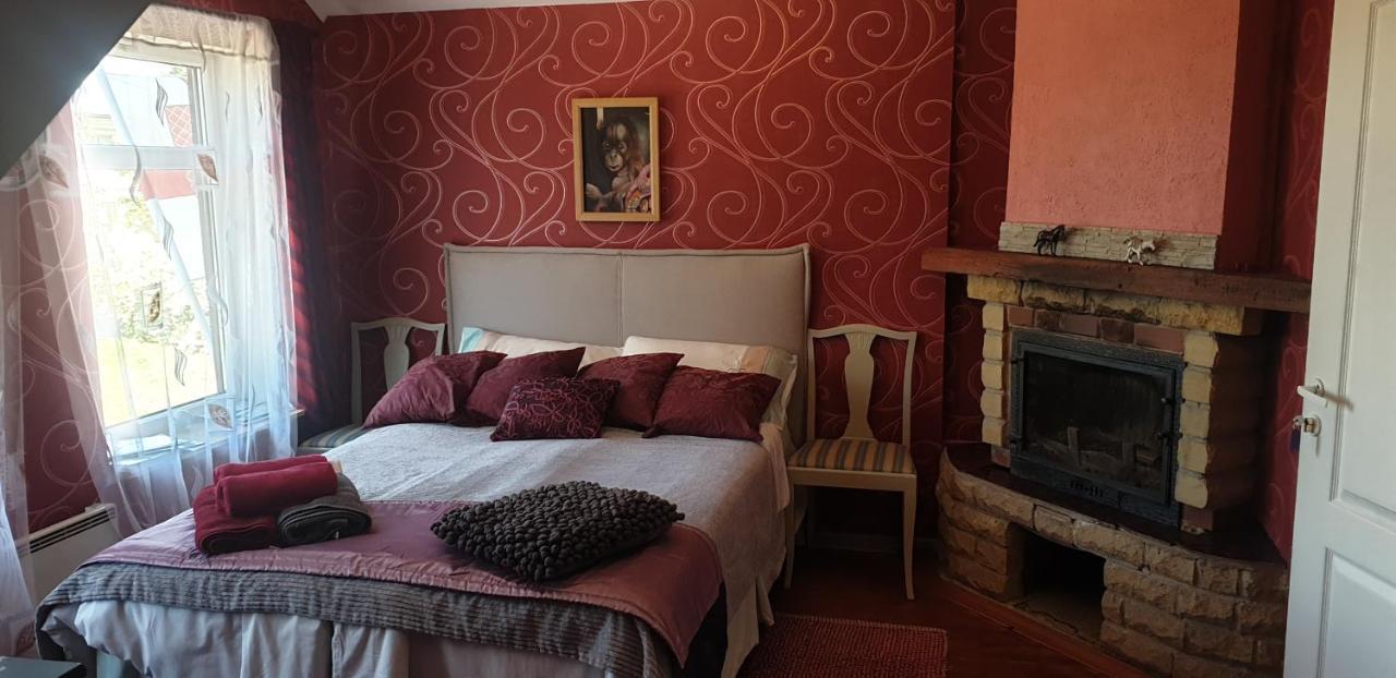 Martin Guest House Вентспилс Экстерьер фото